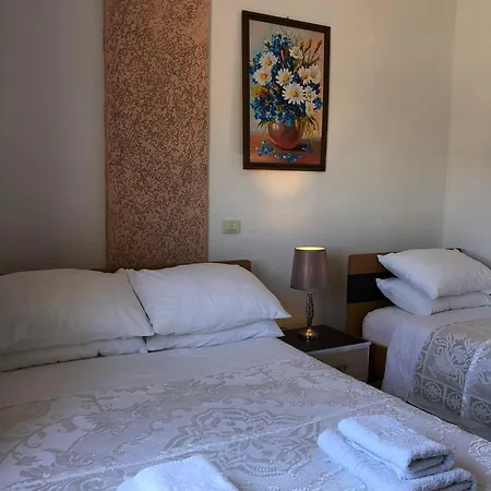Διαμέρισμα Comfy Εξαμίλιο